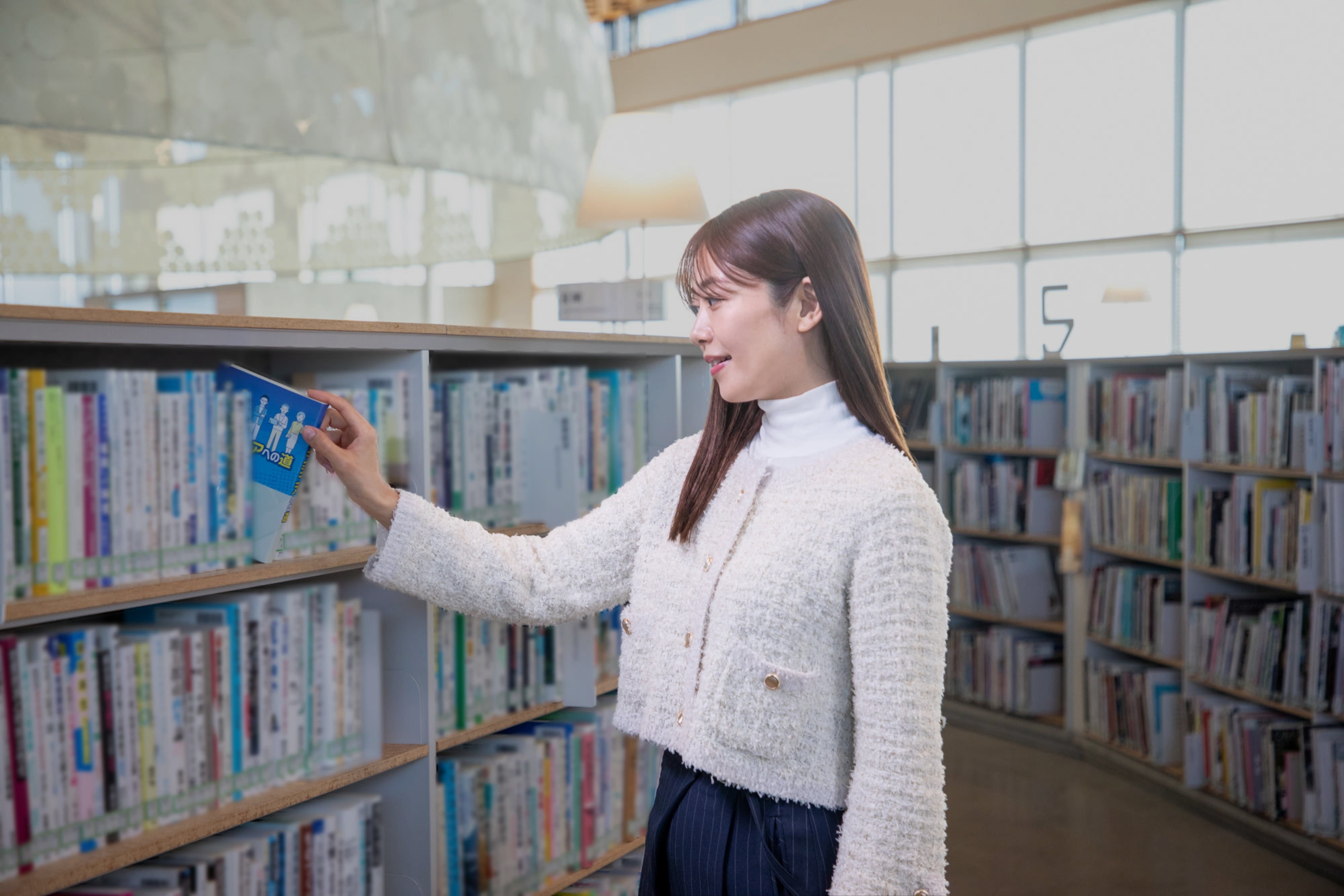異業種からの転職を考えている女性